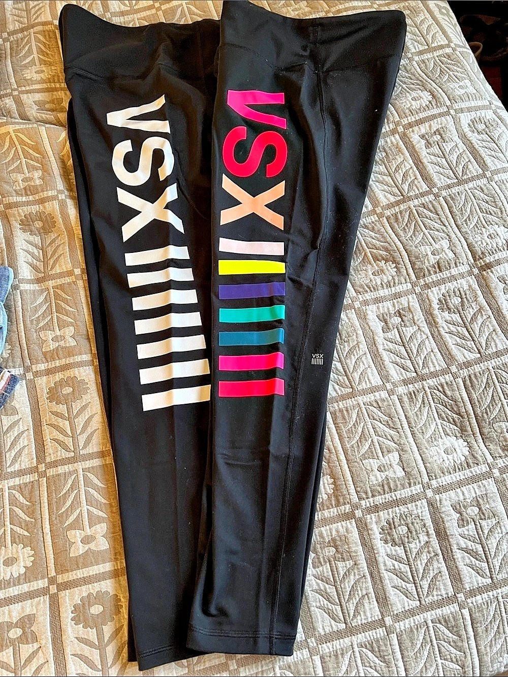 Victoria's Secret VSX Sport leggings Color Block Athletic Leggings Large 2 pair - Picture 1 of 3